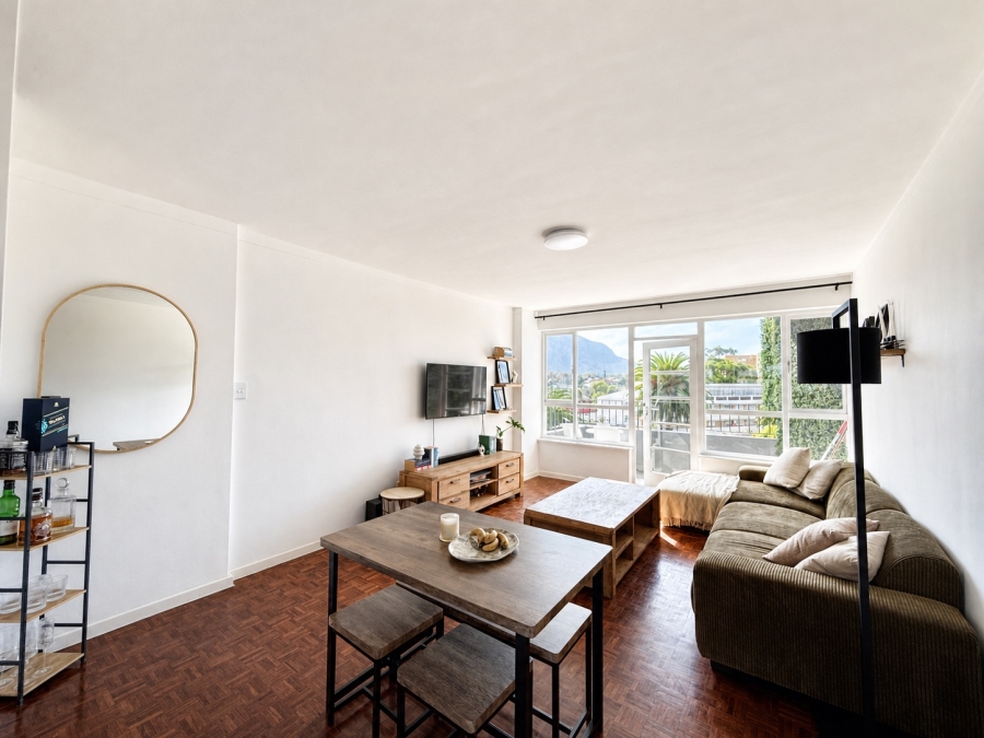 2 Bedroom Property for Sale in Wynberg Upper Western Cape